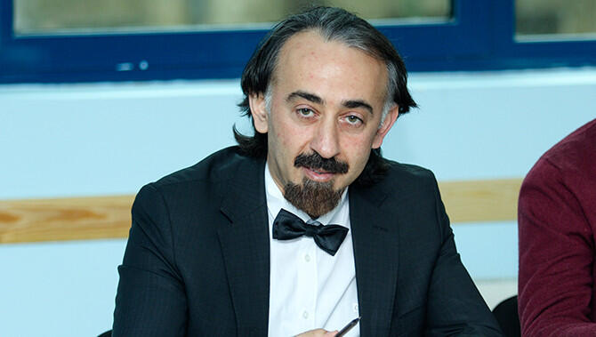 Fərhad Mehdiyevin qızı qəzada həlak oldu