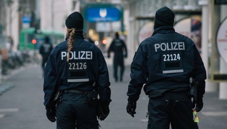 Berlinin mərkəzində baş verən hücumun səbəbi Davud Ulduzu olub